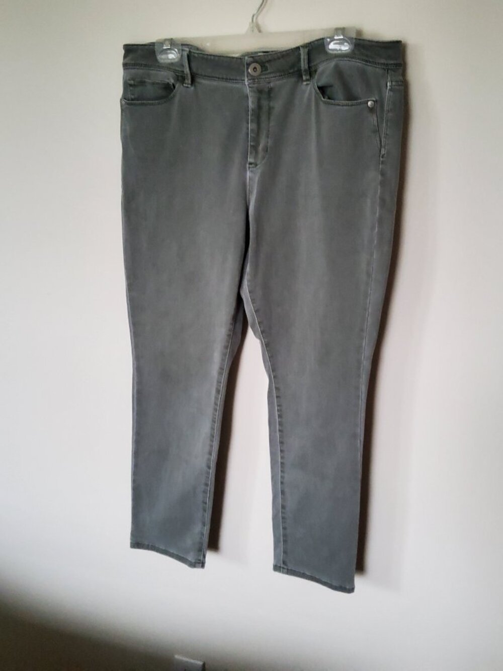 J.Jill Sage Green slim ankle Denim Jeans size 14